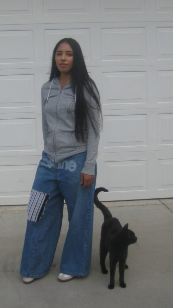 IMG_0196 insane bea blue flared jeans