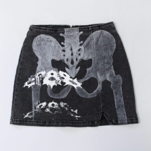 Coccyx broken bones skirt*