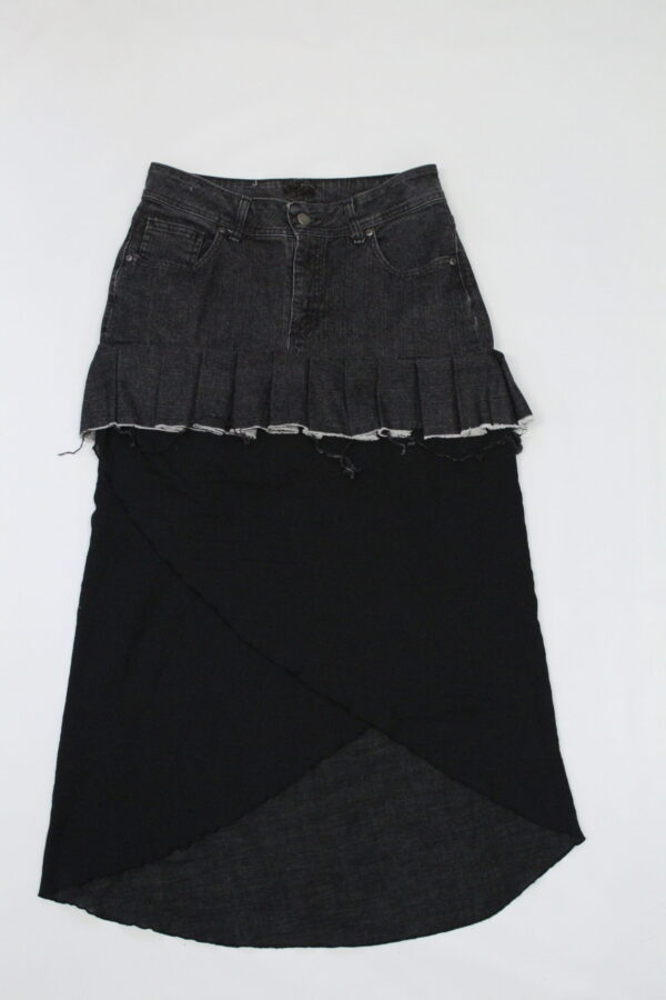 insane "Velatoria" pleated long skirt