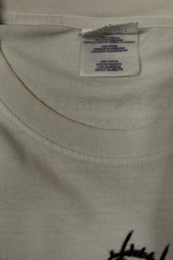 IMG_1308 isawaliensabovemtshasta t-shirt