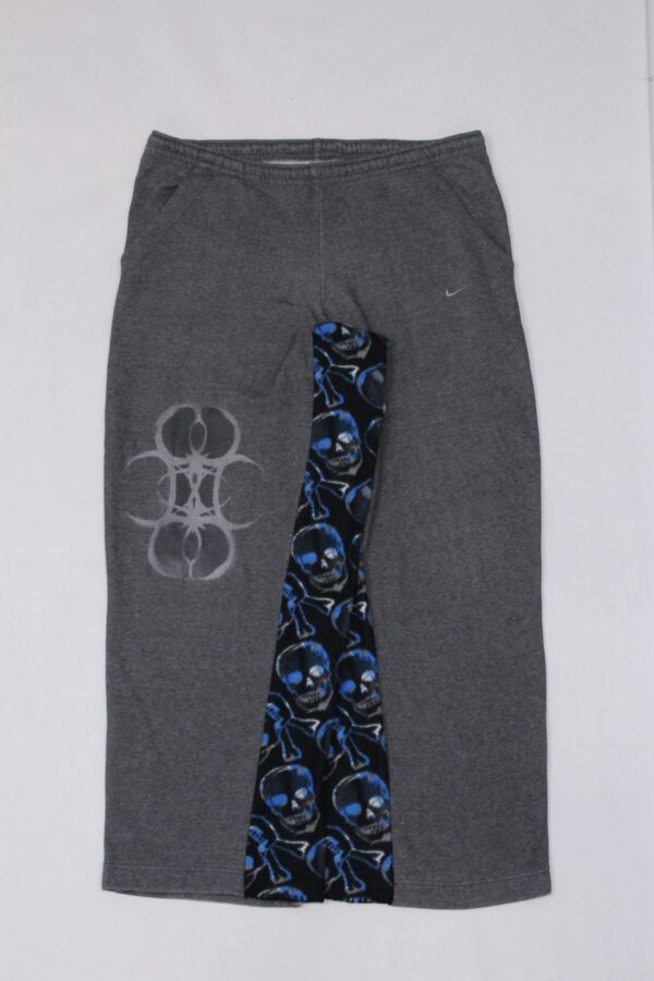 in8ctive skull wide leg sweatpants