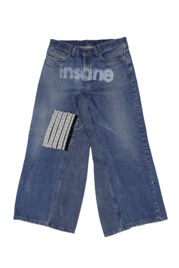 insane bea blue flared jeans