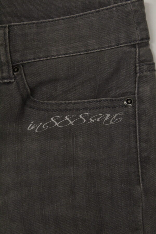 IMG_1786 Do Or Die distressed denim