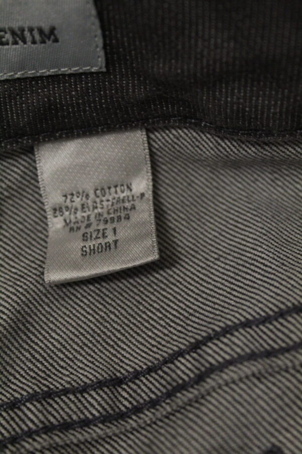 IMG_1791 Do Or Die distressed denim