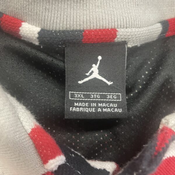 IMG_E9017 jordan red striped colorway