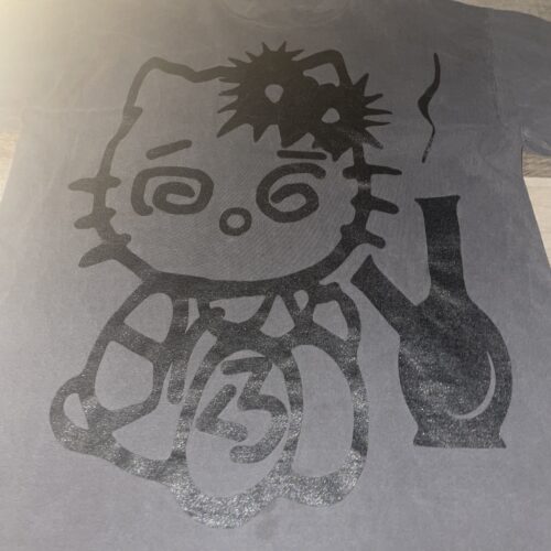 IMG_E9065 hello bong kitty corazón tee