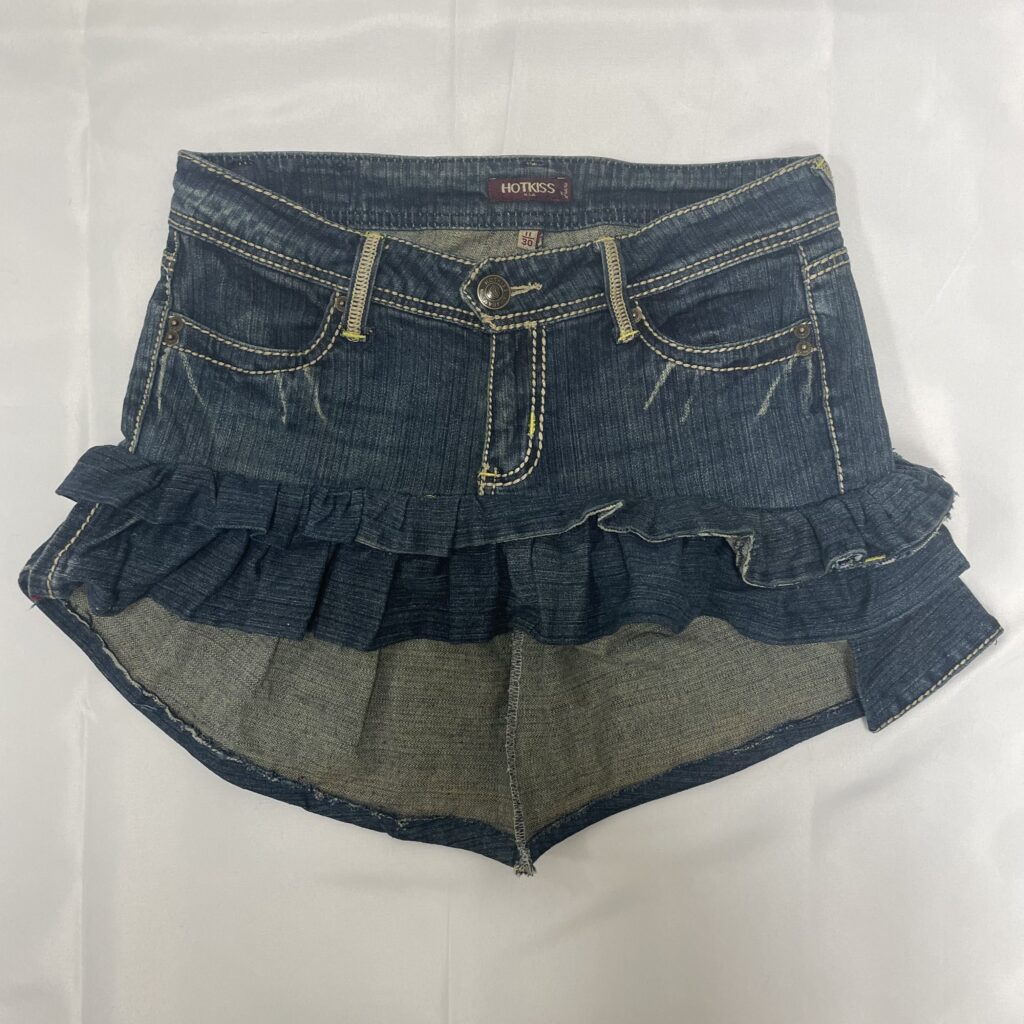 threepleat mini skirt