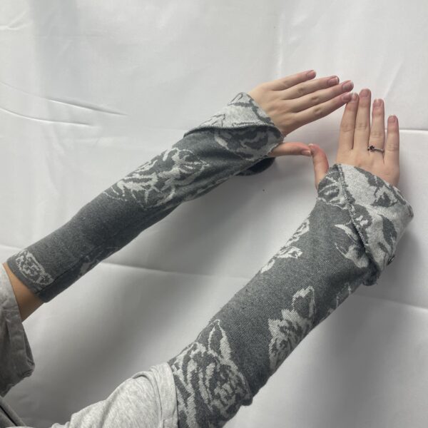 IMG_0425 floral handwarmers