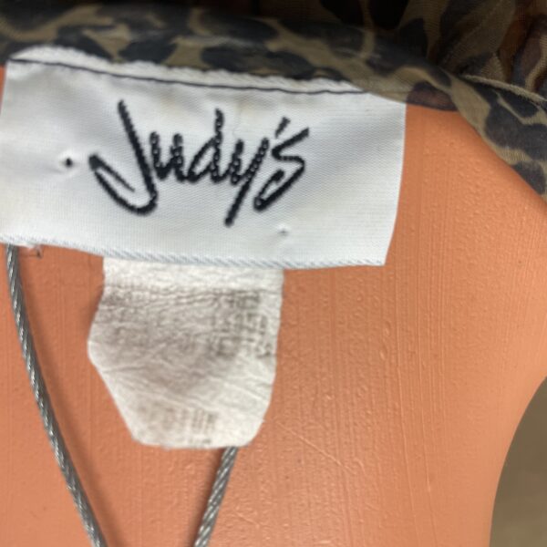 cheetahprintbutrealcheetahs lantern longsleeve