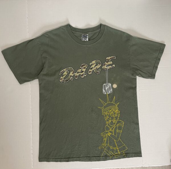 05 TEE