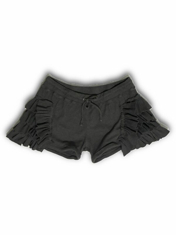 d553bc88-51d8-460d-afed-943f01df3bd3 androgenous armor